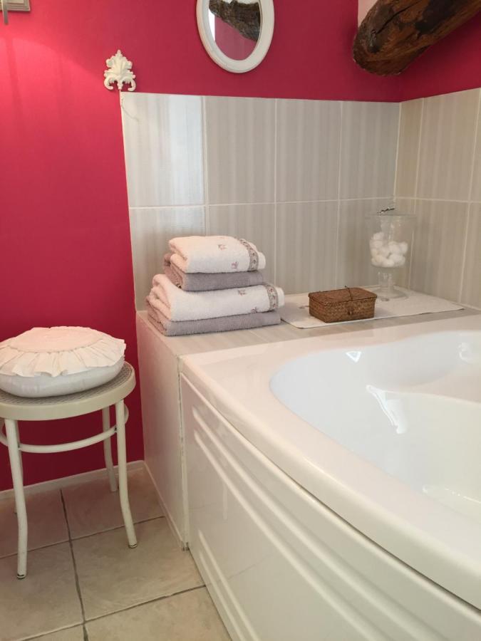 La Cle Des Songes Bed & Breakfast Claviers Екстериор снимка