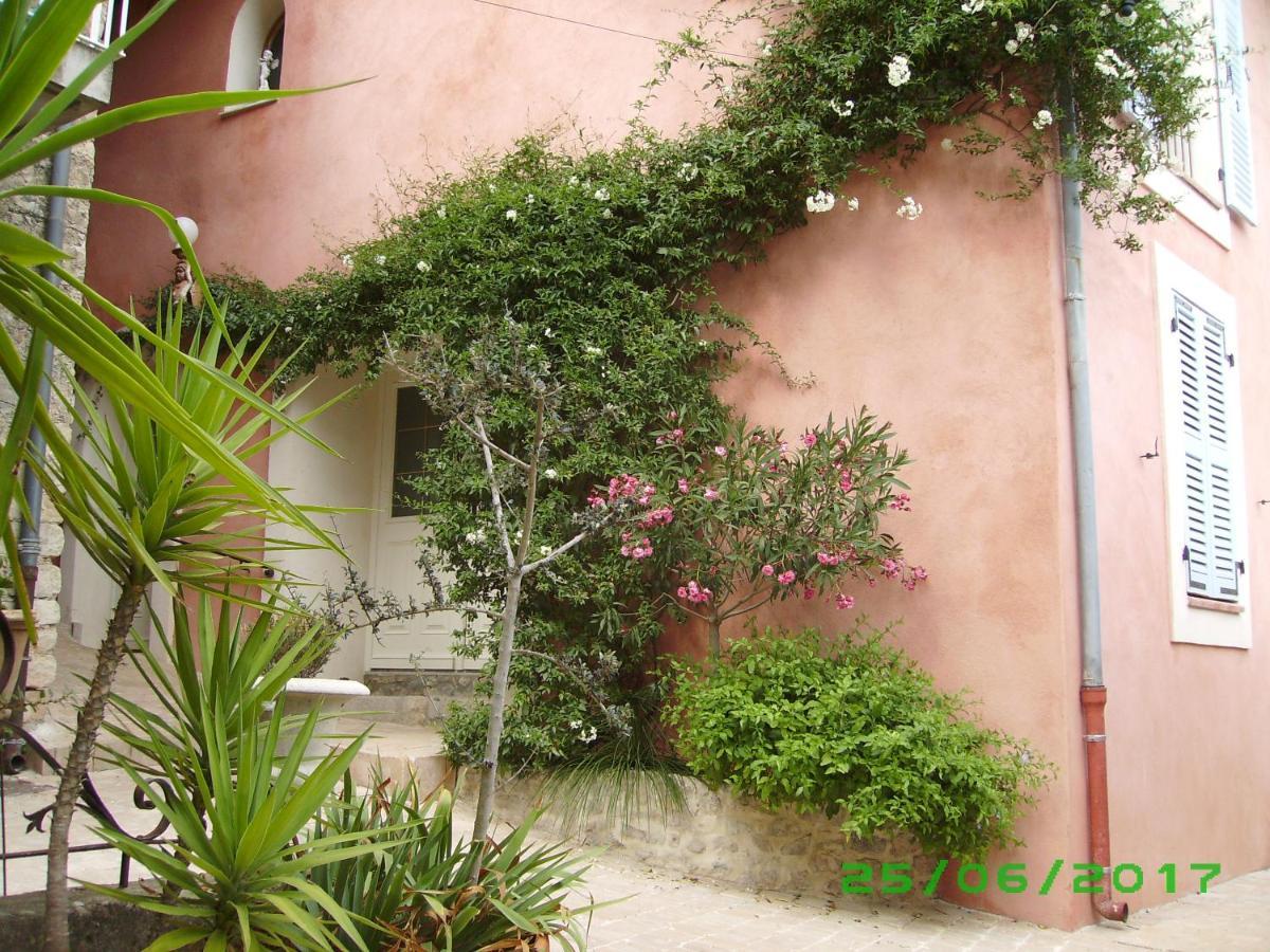 La Cle Des Songes Bed & Breakfast Claviers Екстериор снимка