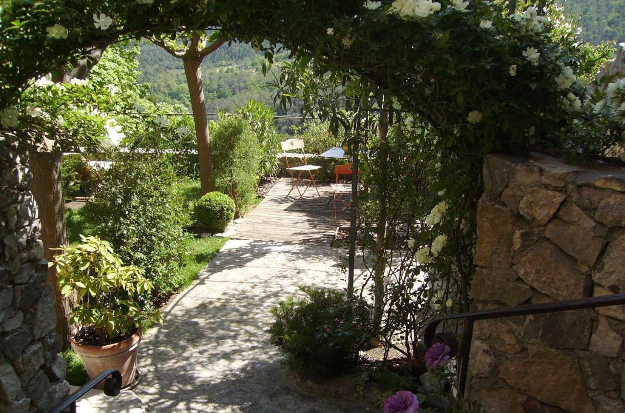 La Cle Des Songes Bed & Breakfast Claviers Екстериор снимка