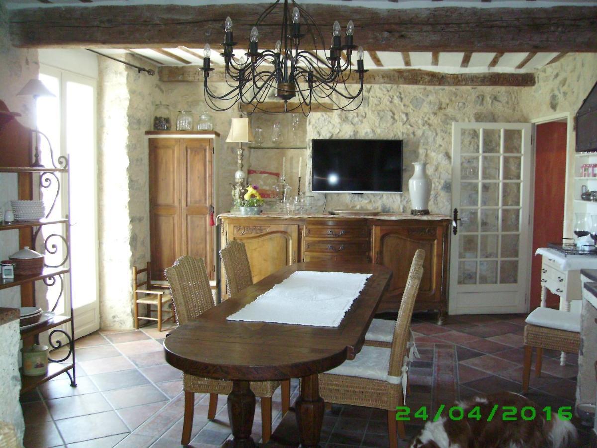La Cle Des Songes Bed & Breakfast Claviers Екстериор снимка